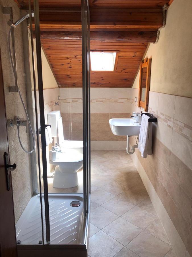 La Mansarda Di Casa Vacanze La Vite Bordogna Extérieur photo