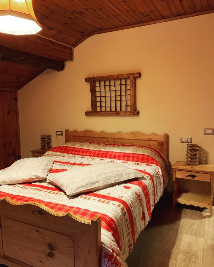 La Mansarda Di Casa Vacanze La Vite Bordogna Extérieur photo